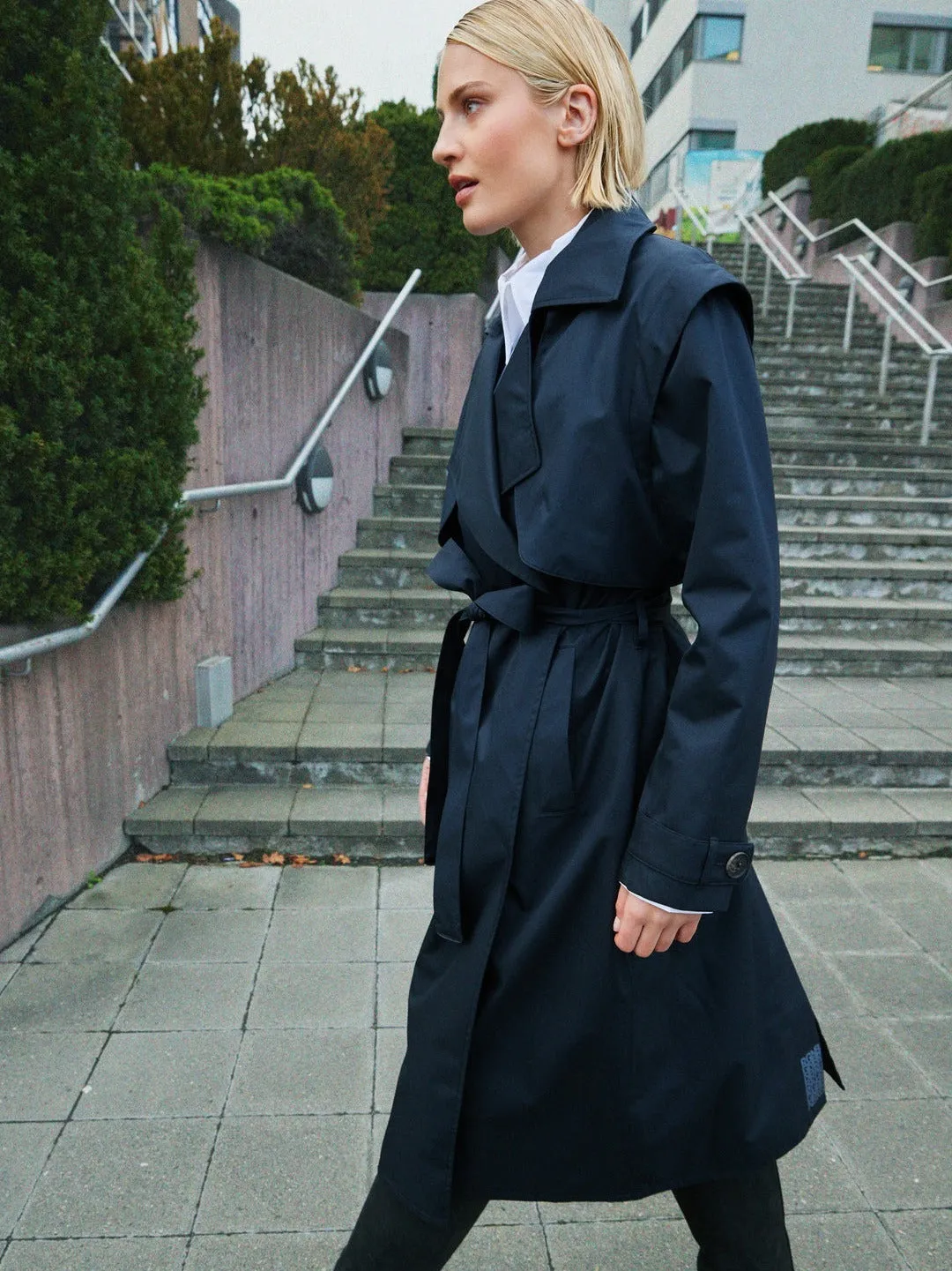 Regndråpe trench coat - new black sold by Brando product image thumbnail 3