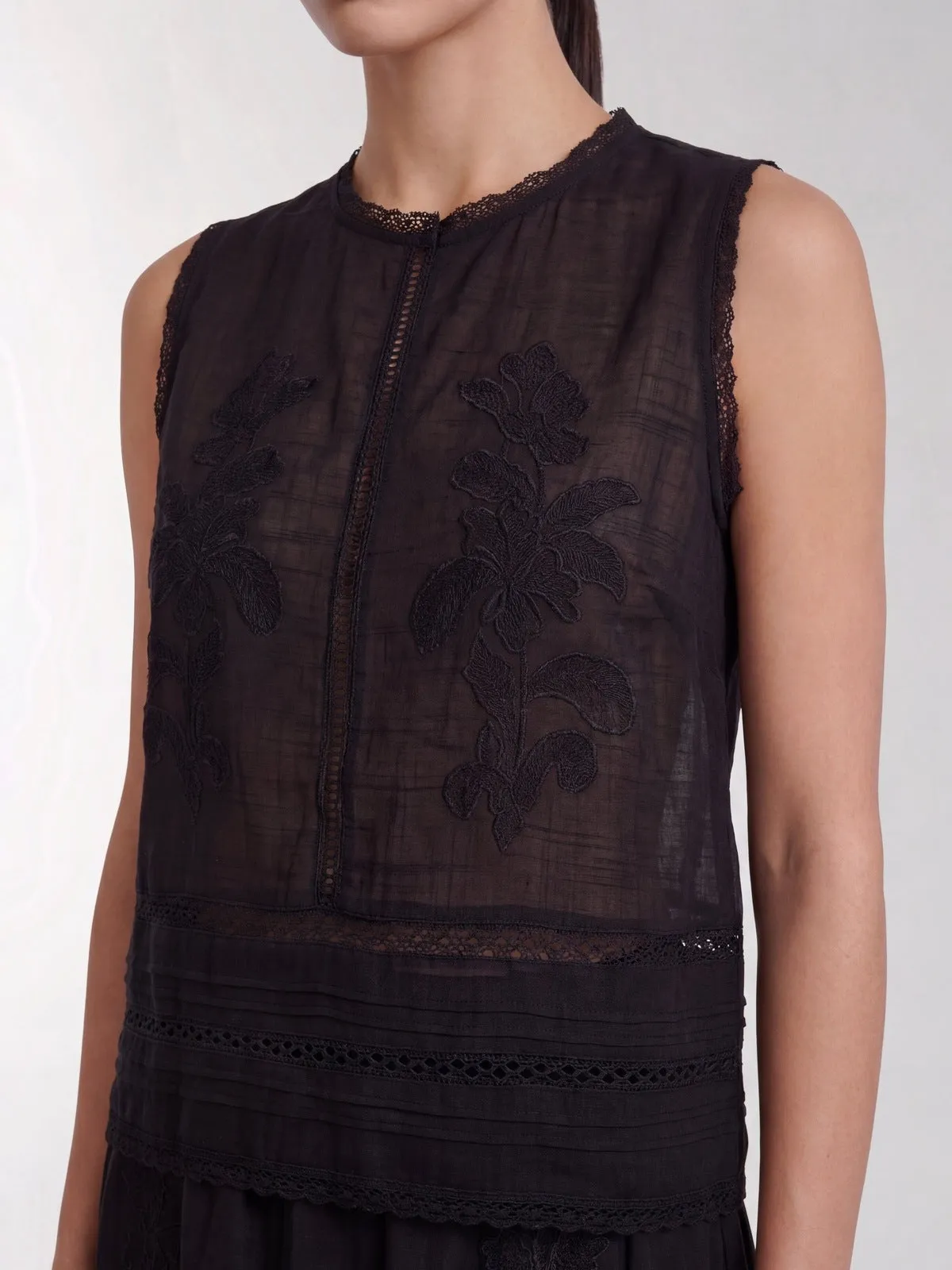 Ryan topp - black sold by Brando product image thumbnail 5