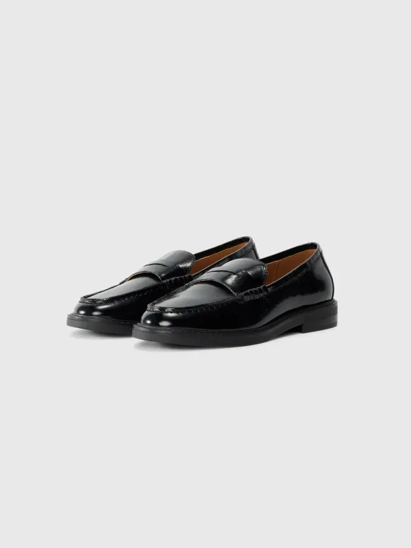 Adison loafers - black leather made by Steve Madden