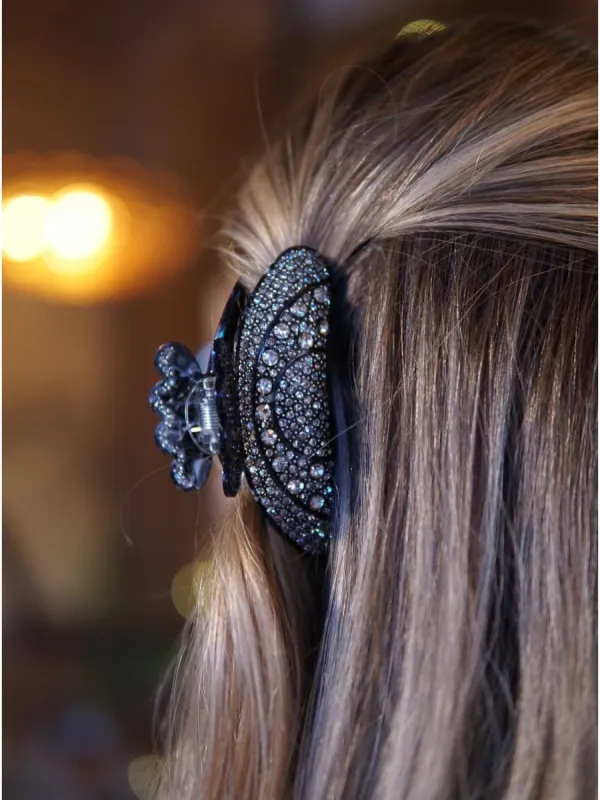 Helen breathtaking middle hårklype - obsidian black sold by Brando