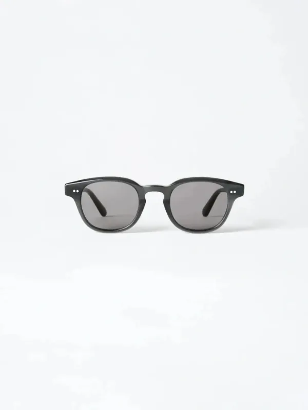 Solbriller - 01 dark grey sold by Brando