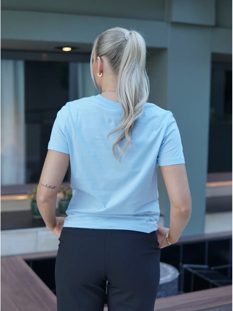 My essential t-skjorte - cashmere blue sold by Brando product image thumbnail 3