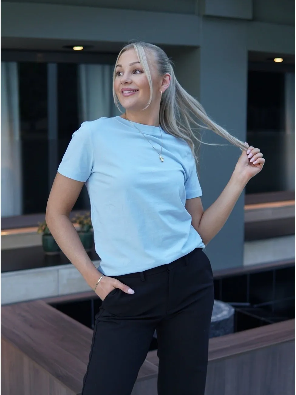 My essential t-skjorte - cashmere blue sold by Brando product image thumbnail 2