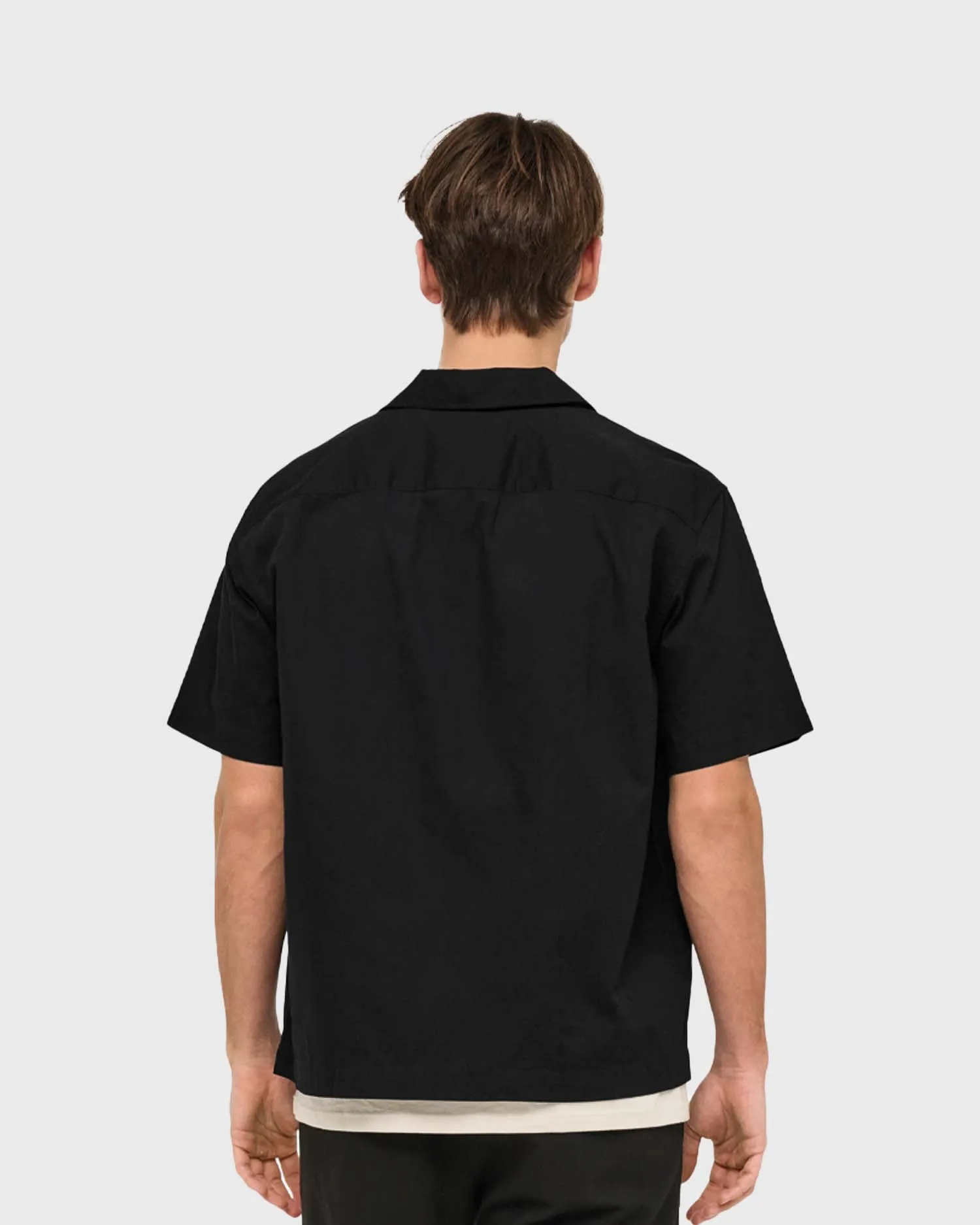 Only & Sons Embroidery Loose Shirt Zwart sold by Burned Sports product image thumbnail 5