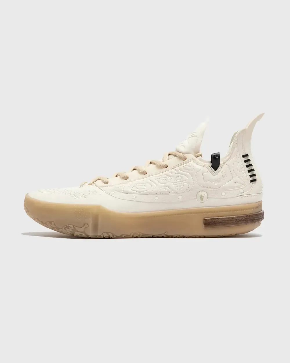 361 Degrees Joker 1 GT Nikola Jokic Basketbalschoen Champagne sold by Burned Sports