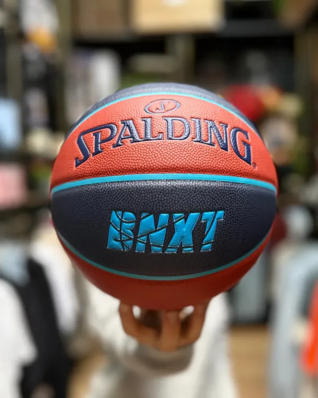 Spalding TF-1000 Legacy BNXT League Indoor Basketbal maat 7 sold by Burned Sports