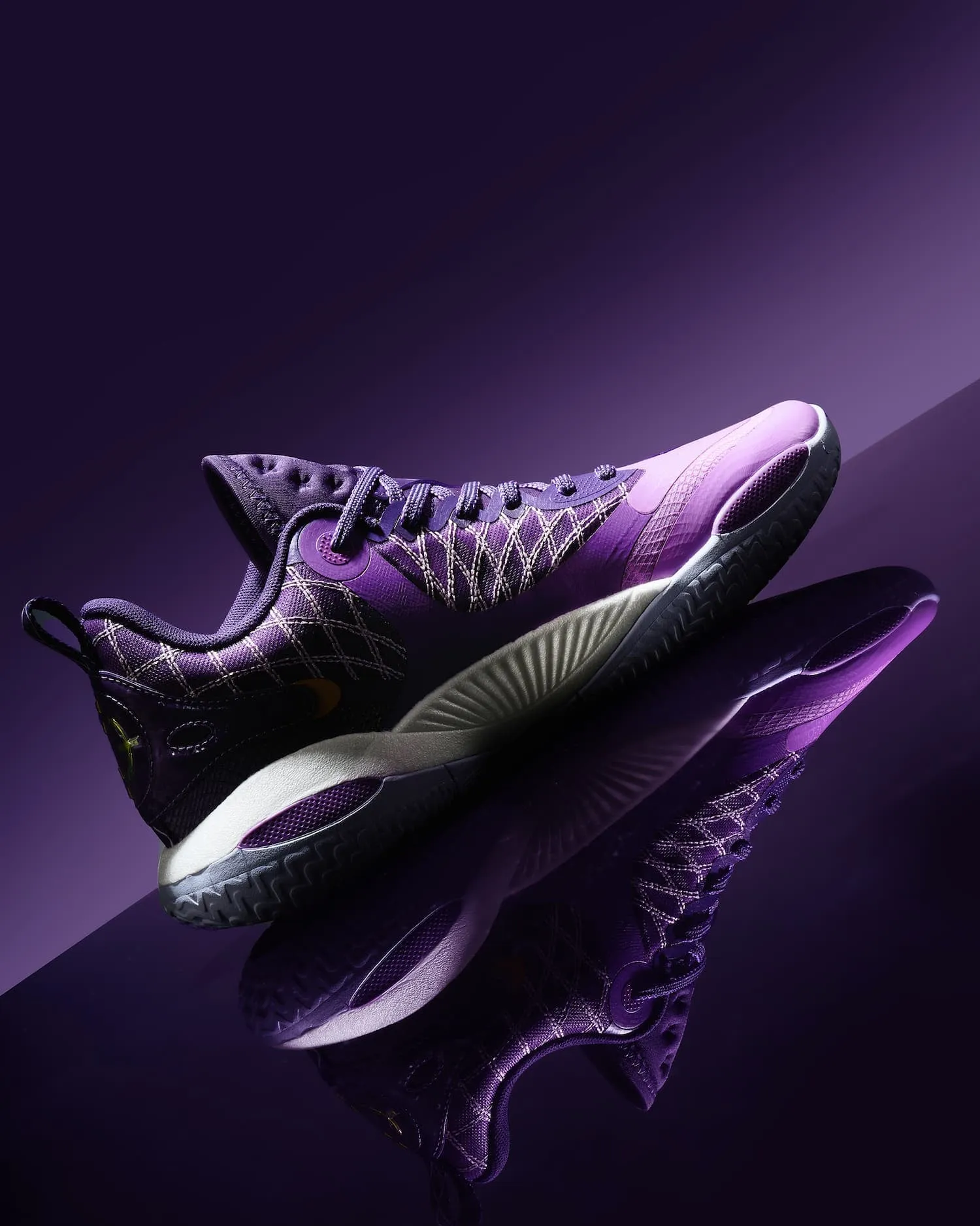 Rigorer AR2 Basketbalschoen Showtime sold by Burned Sports product image thumbnail 4