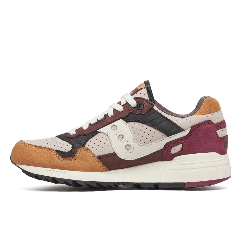 Saucony Shadow 5000 Leer Sneaker Bruin / Beige sold by Burned Sports