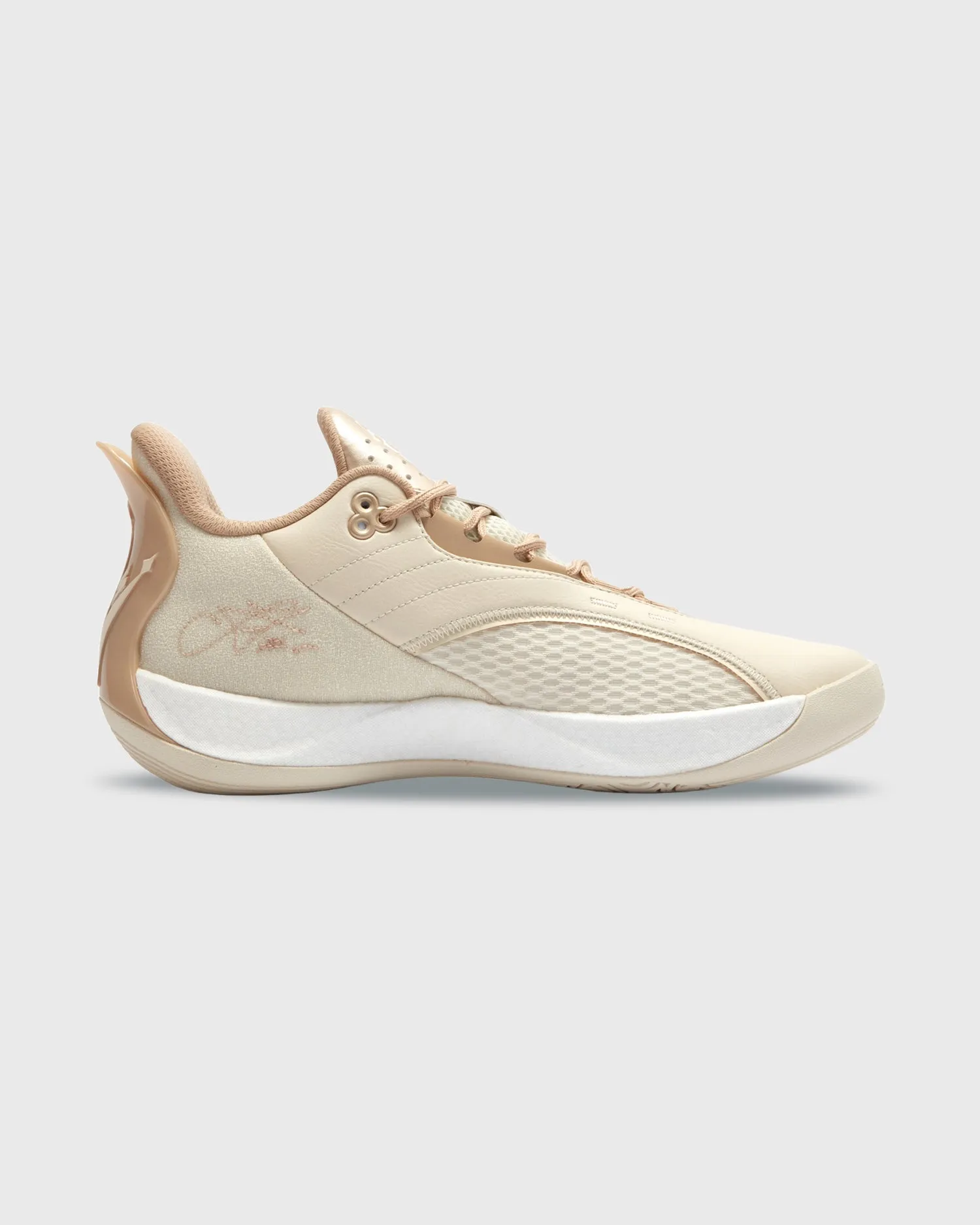 361 Degrees Team Joker Champion Basketbalschoen Beige sold by Burned Sports product image thumbnail 3