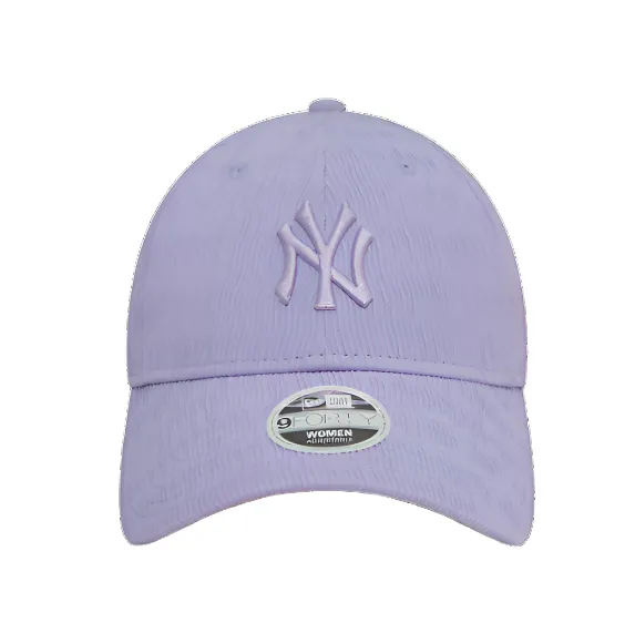 New York Yankees Coduroy 9FORTY Verstelbare Vrouwen Cap sold by Burned Sports product image thumbnail 4