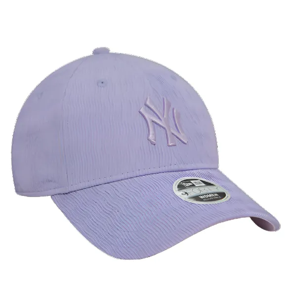 New York Yankees Coduroy 9FORTY Verstelbare Vrouwen Cap sold by Burned Sports product image thumbnail 3
