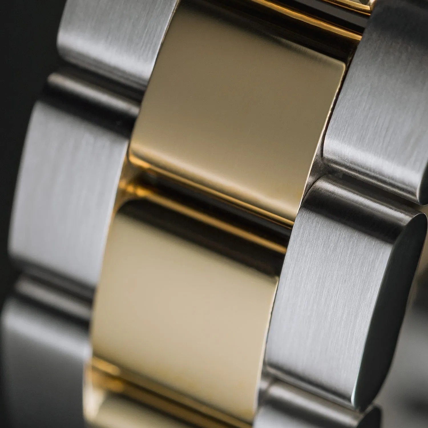 Davosa Ternos Ceramic Automatic sold by C.W. Sellors product image thumbnail 5