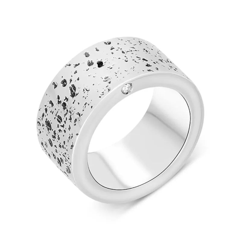 Hot Diamonds Sterling Silver Distressed Heavy Ring D sold by C.W. Sellors