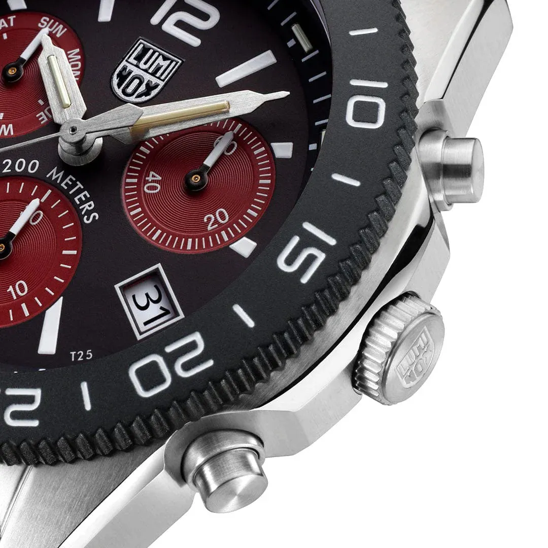 Luminox Pacific Diver Chronograph 44mm 3140 Series Watch sold by C.W. Sellors product image thumbnail 4