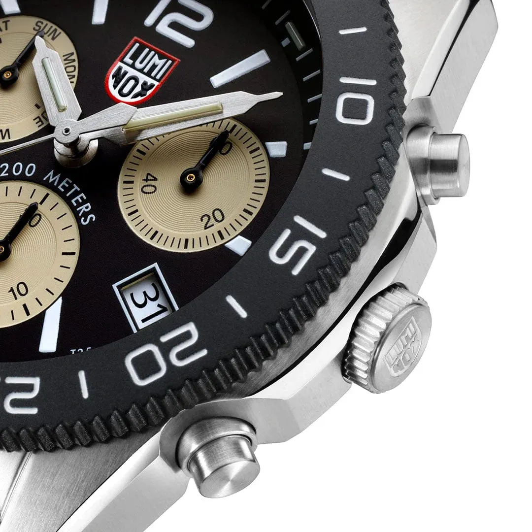 Luminox Pacific Diver Chronograph 44mm 3140 Series Watch sold by C.W. Sellors product image thumbnail 4
