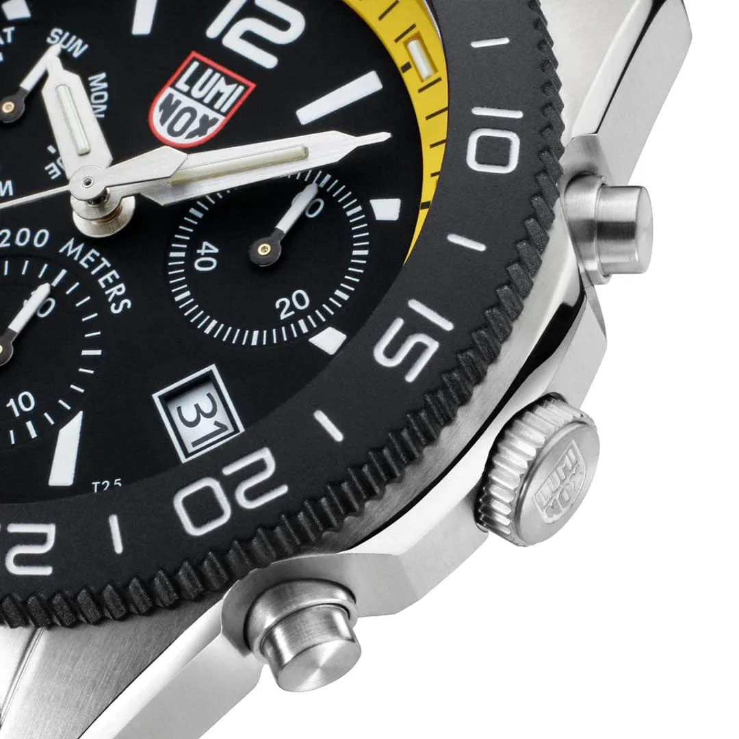 Luminox Pacific Diver Chronograph 44mm 3140 Series Watch sold by C.W. Sellors product image thumbnail 4