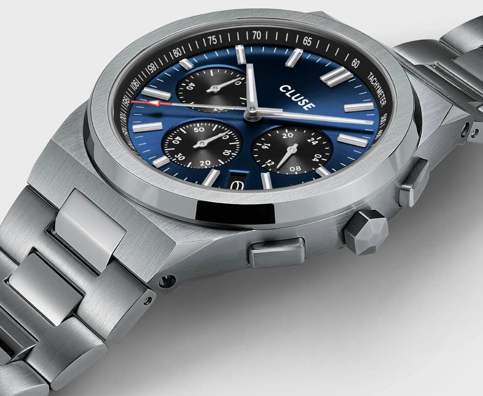 Cluse Vigoureux Chrono sold by C.W. Sellors product image thumbnail 2