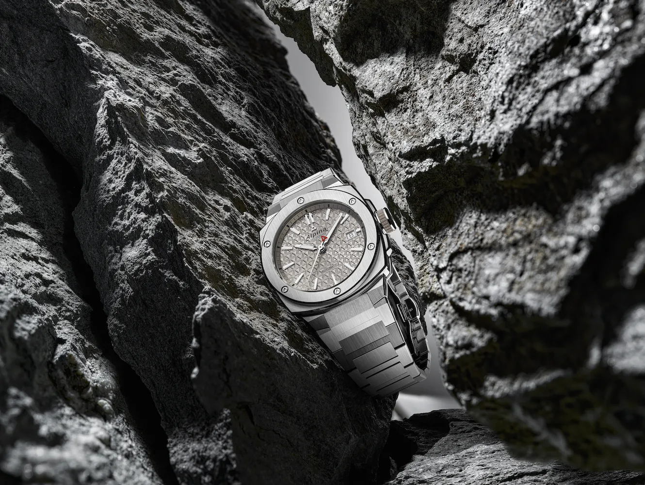 Alpina Alpiner Extreme Automatic Bracelet Watch sold by C.W. Sellors product image thumbnail 5