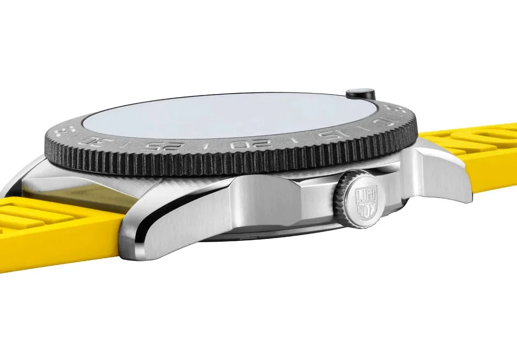 Luminox Pacific Diver 3120 Series Watch sold by C.W. Sellors product image thumbnail 4