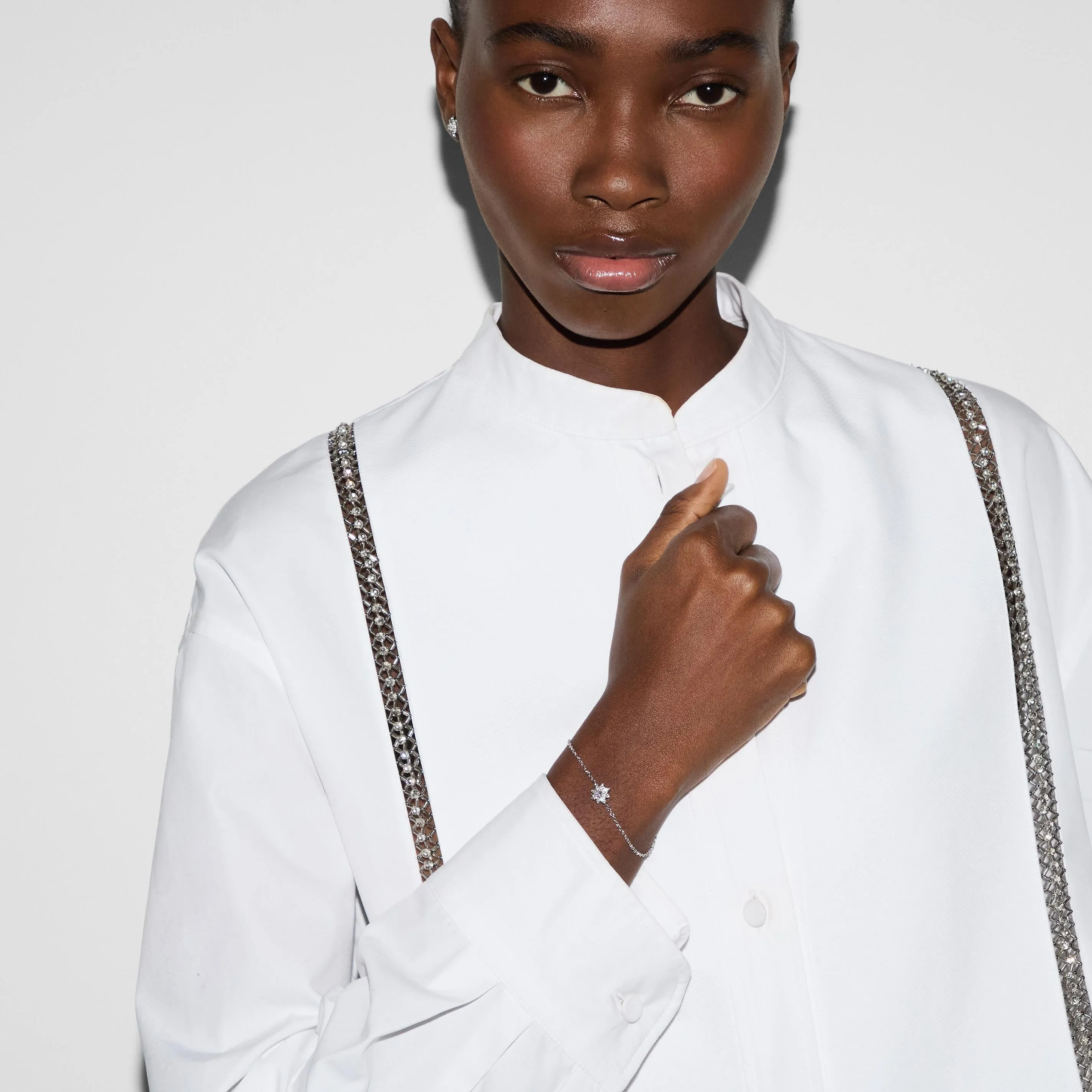 Gucci Flora 18ct White Gold Diamond Chain Bracelet sold by C.W. Sellors product image thumbnail 4