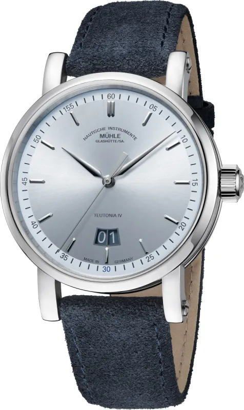 Muhle Glashutte Teutonia IV Big Date Limited Edition Watch made by C.W. Sellors