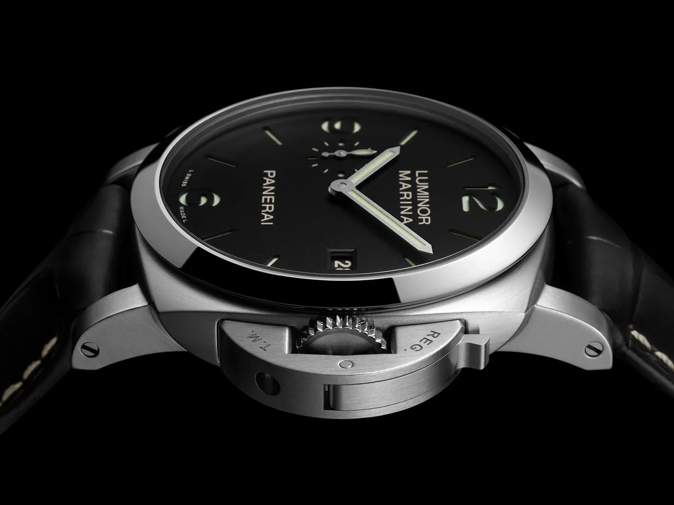 Panerai Luminor Marina 44mm Black Watch sold by C.W. Sellors product image thumbnail 3