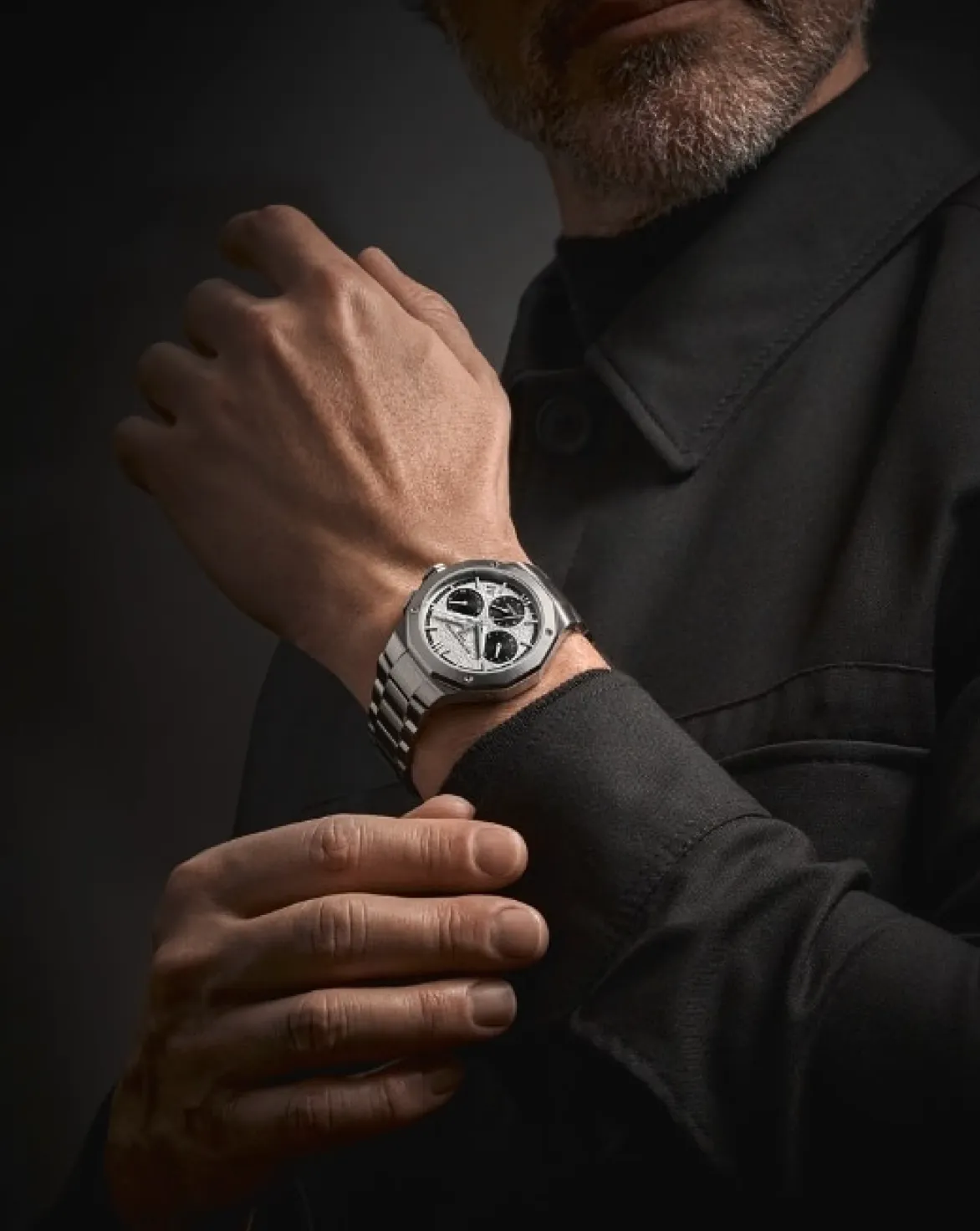 Baume et Mercier Riviera Automatic Chronograph Watch sold by C.W. Sellors product image thumbnail 4