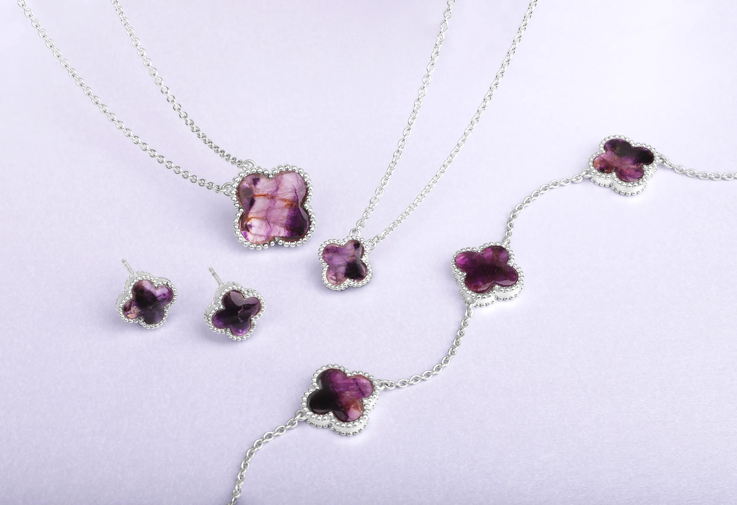 18ct White Gold Blue John bloom Four Leaf Clover Ball Edge Chain Bracelet sold by C.W. Sellors product image thumbnail 2