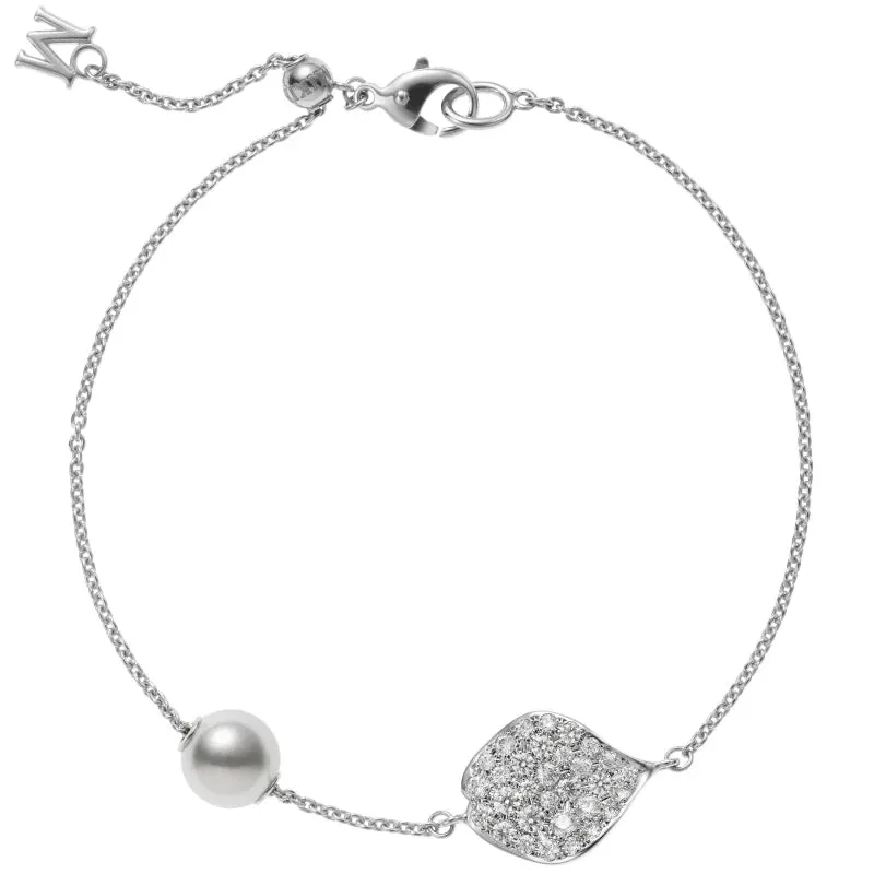 Mikimoto 18ct White Golf Akoya Pearl 0.38ct Diamond Les Pétales Place Vendôme 18cm Bracelet sold by C.W. Sellors