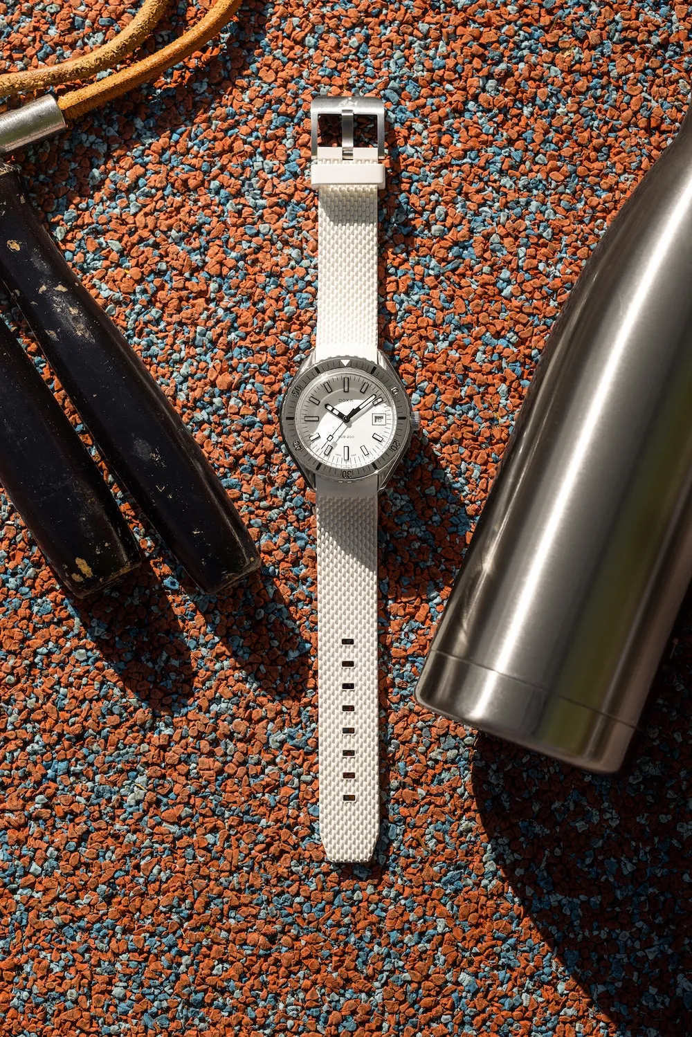 Doxa Sub 200 Whitepearl White Rubber Watch sold by C.W. Sellors product image thumbnail 4