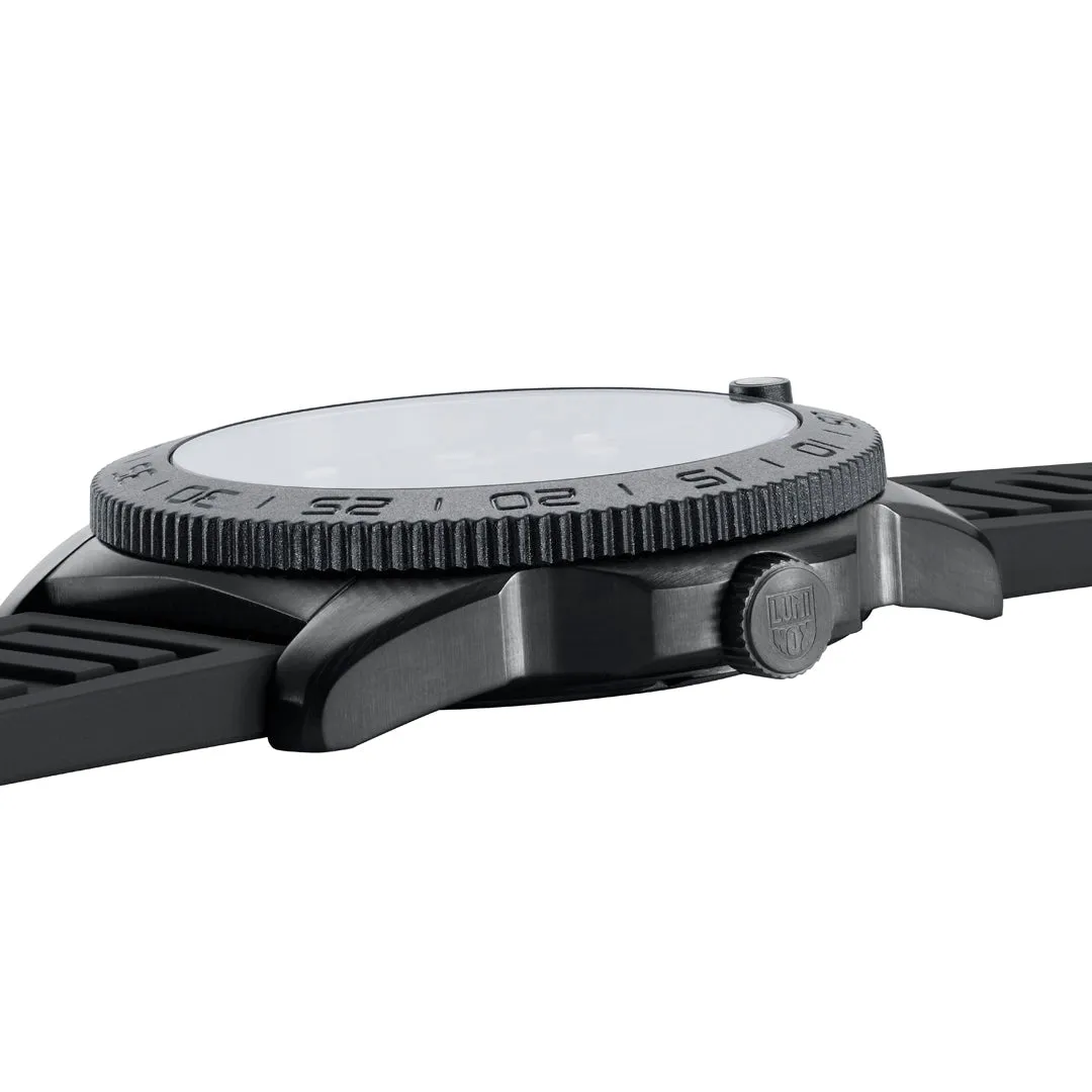 Luminox Pacific Diver Black Steel Green Watch sold by C.W. Sellors product image thumbnail 5