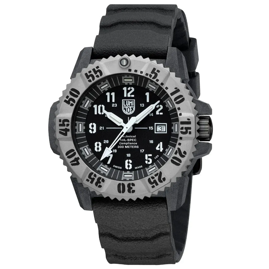Luminox Mil-Spec 3350 Series sold by C.W. Sellors product image thumbnail 3