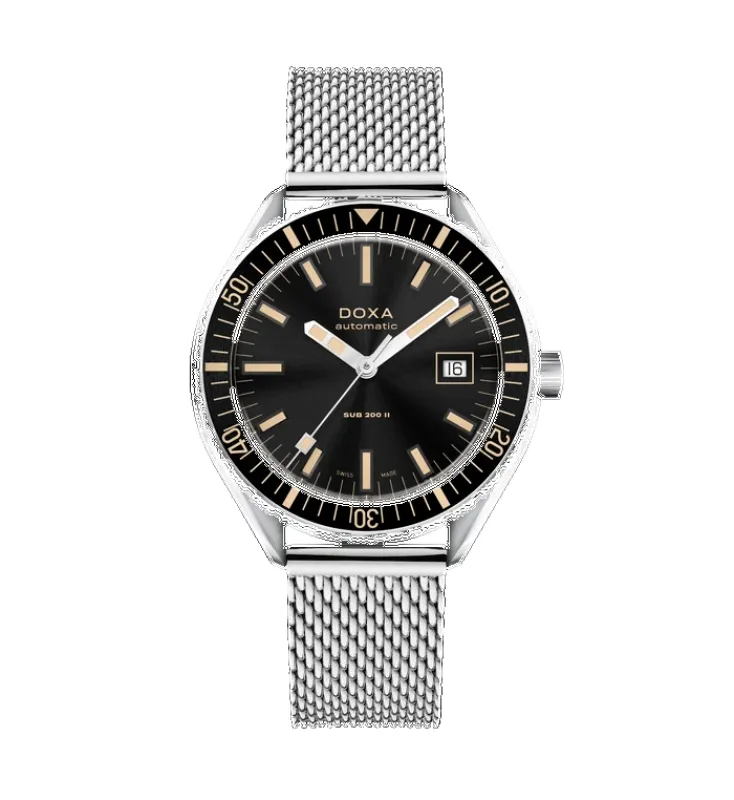 Doxa Sub 200 II Sharkhunter Black Bezel Bracelet Watch made by C.W. Sellors