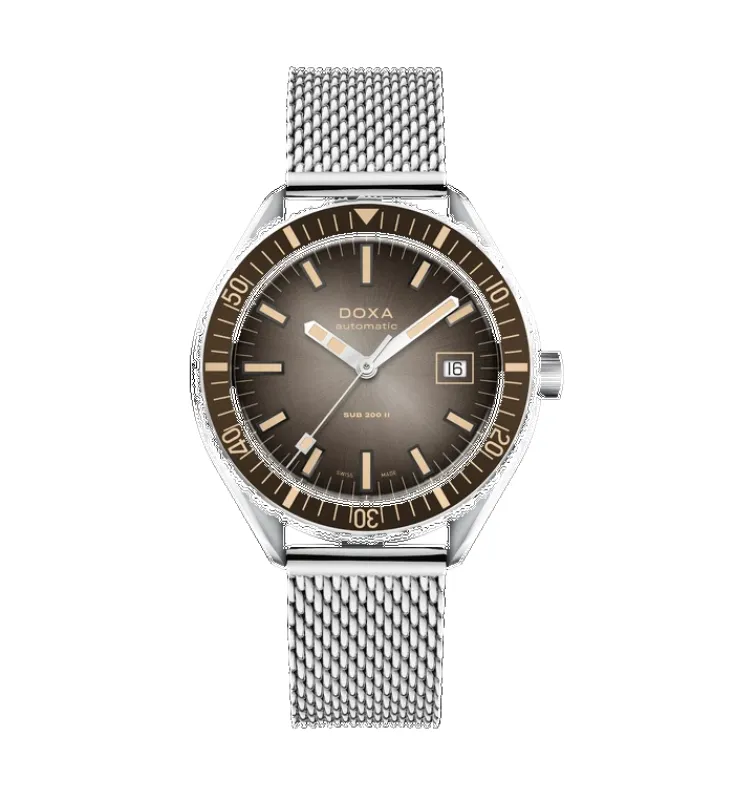 Doxa Sub 200 II Sharkhunter Vintage Grey Bezel Bracelet Watch made by C.W. Sellors