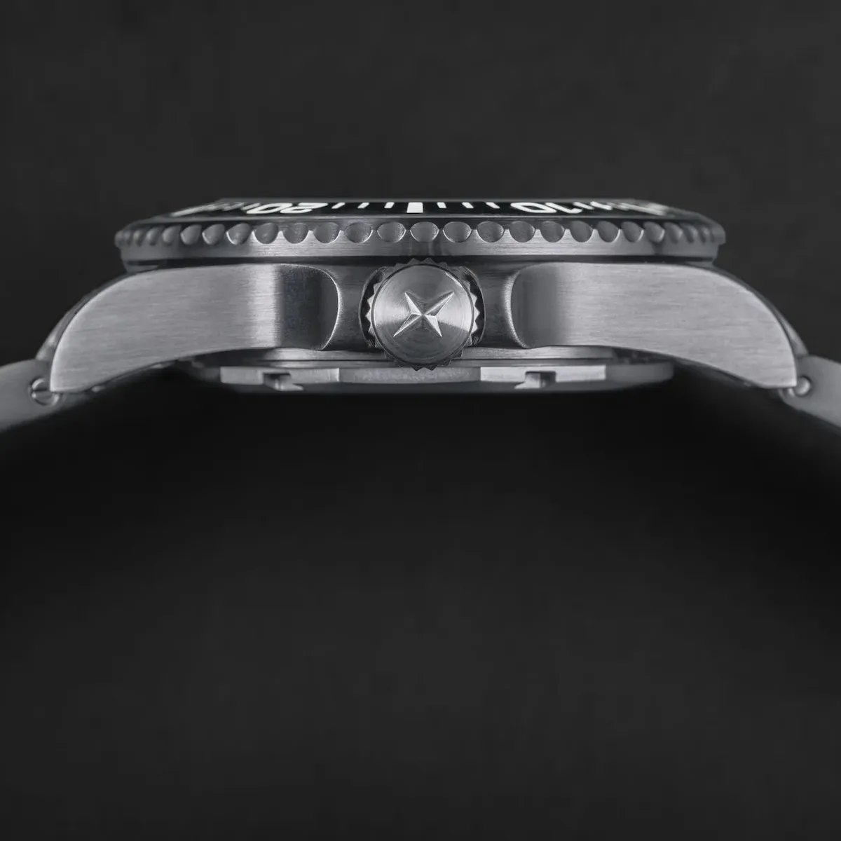 Davosa Ternos Professional 68h Automatic Watch sold by C.W. Sellors product image thumbnail 5