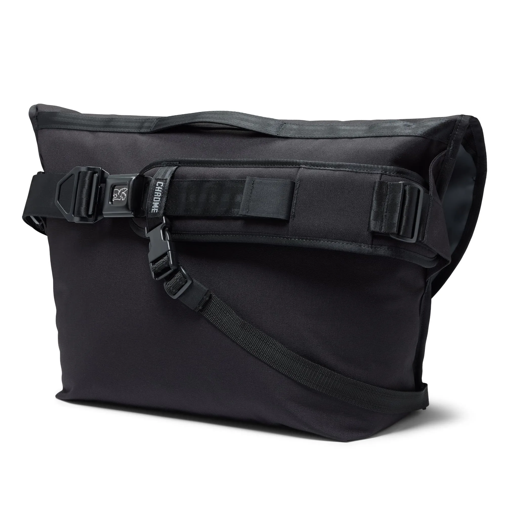 Citizen 24L Messenger sold by Chrome Industries product image thumbnail 2