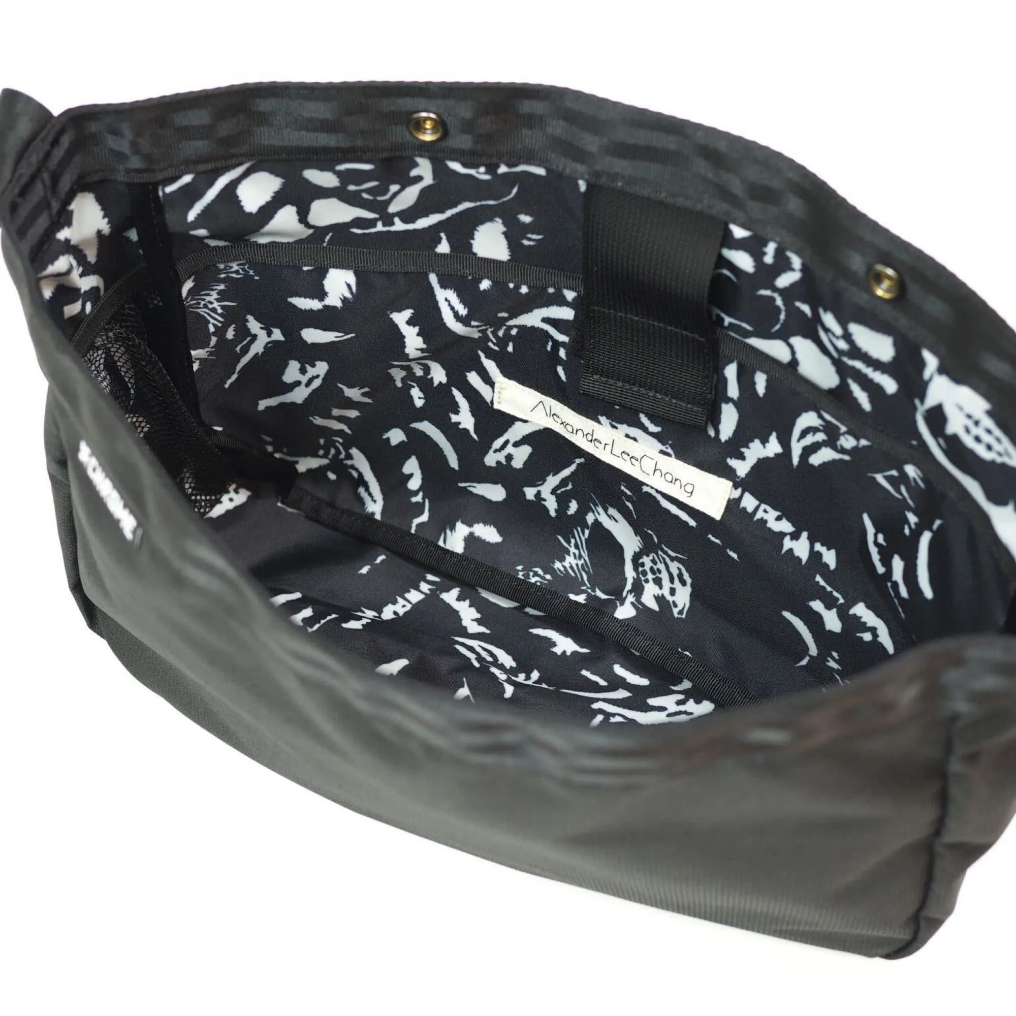 Ruckas Messenger sold by Chrome Industries product image thumbnail 4