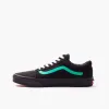 Vans Old Skool "Connect with the World" Custom sold by Coutie