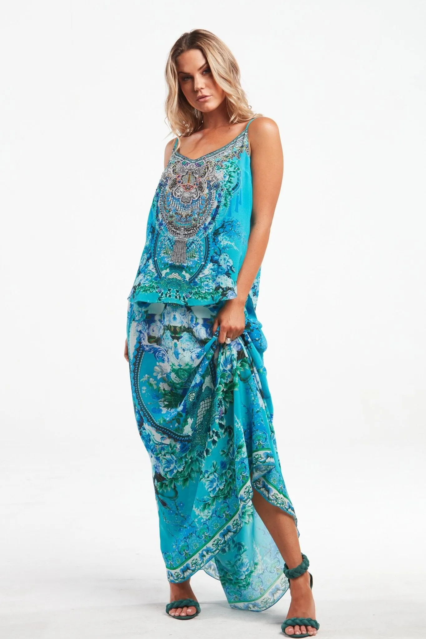 Those Blue Eyes Cami Top W V-Neck Front & Back sold by Czarina product image thumbnail 2