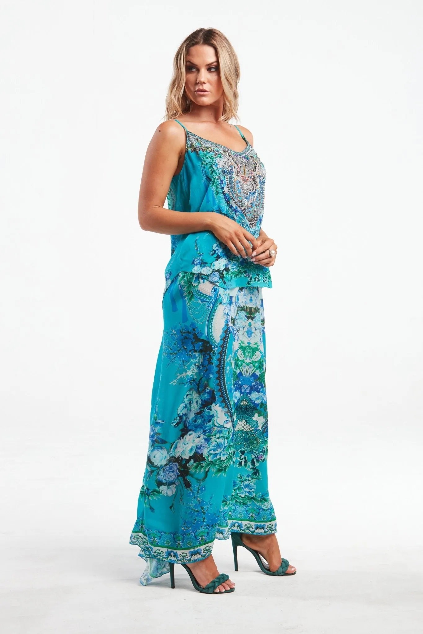 Those Blue Eyes Cami Top W V-Neck Front & Back sold by Czarina product image thumbnail 3