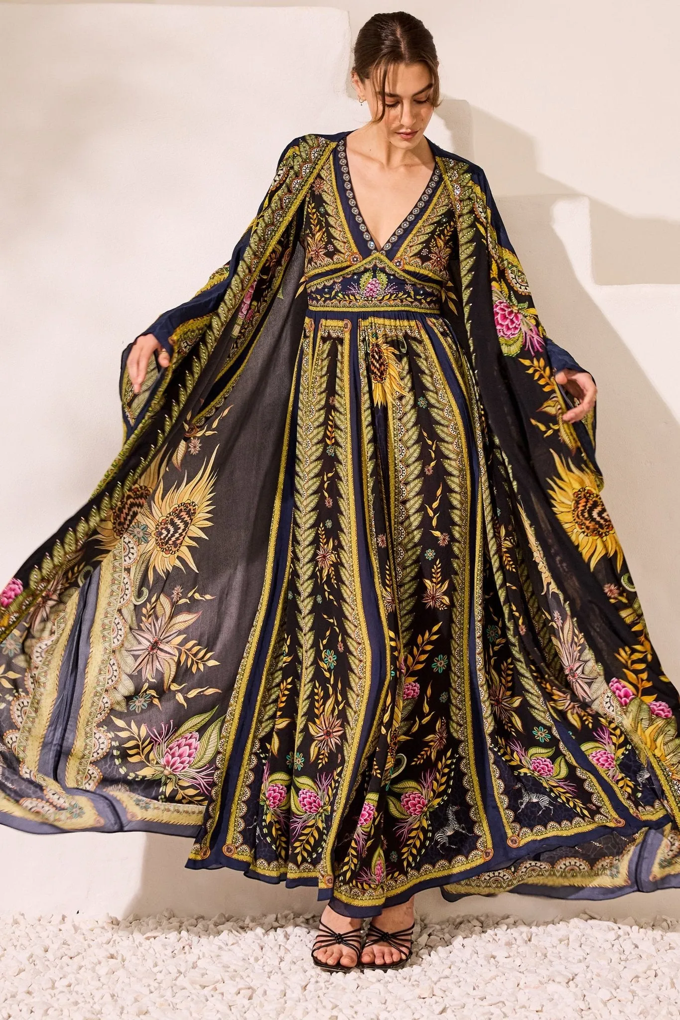Queen Of Savannah Maxi Dress W Flared Sleeves sold by Czarina product image thumbnail 5