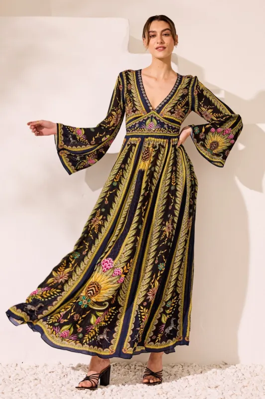 Queen Of Savannah Maxi Dress W Flared Sleeves sold by Czarina