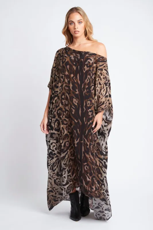 QUEEN OF THE TRIBE ROUND NECK LONG KAFTAN sold by Czarina
