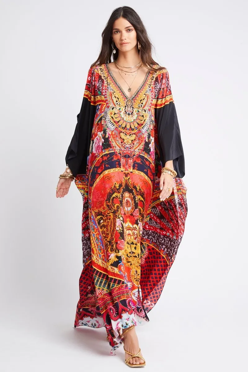 SHE WAS POWERFUL SILK BIG WIDTH KAFTAN sold by Czarina