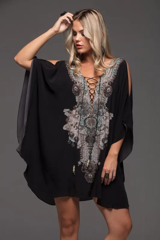 Alice Butterfly Top W Slit sold by Czarina