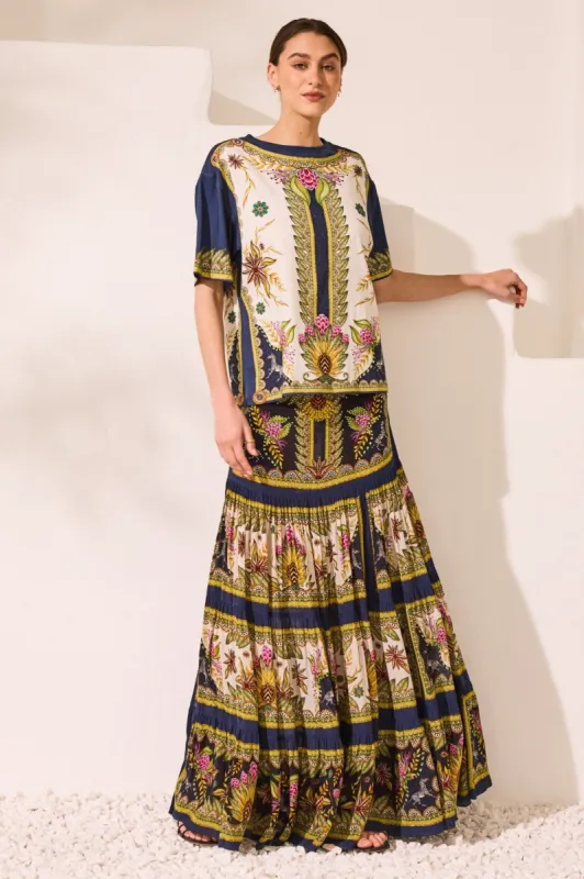 Princess Of Savannah Maxi Skirt w Side Slit sold by Czarina