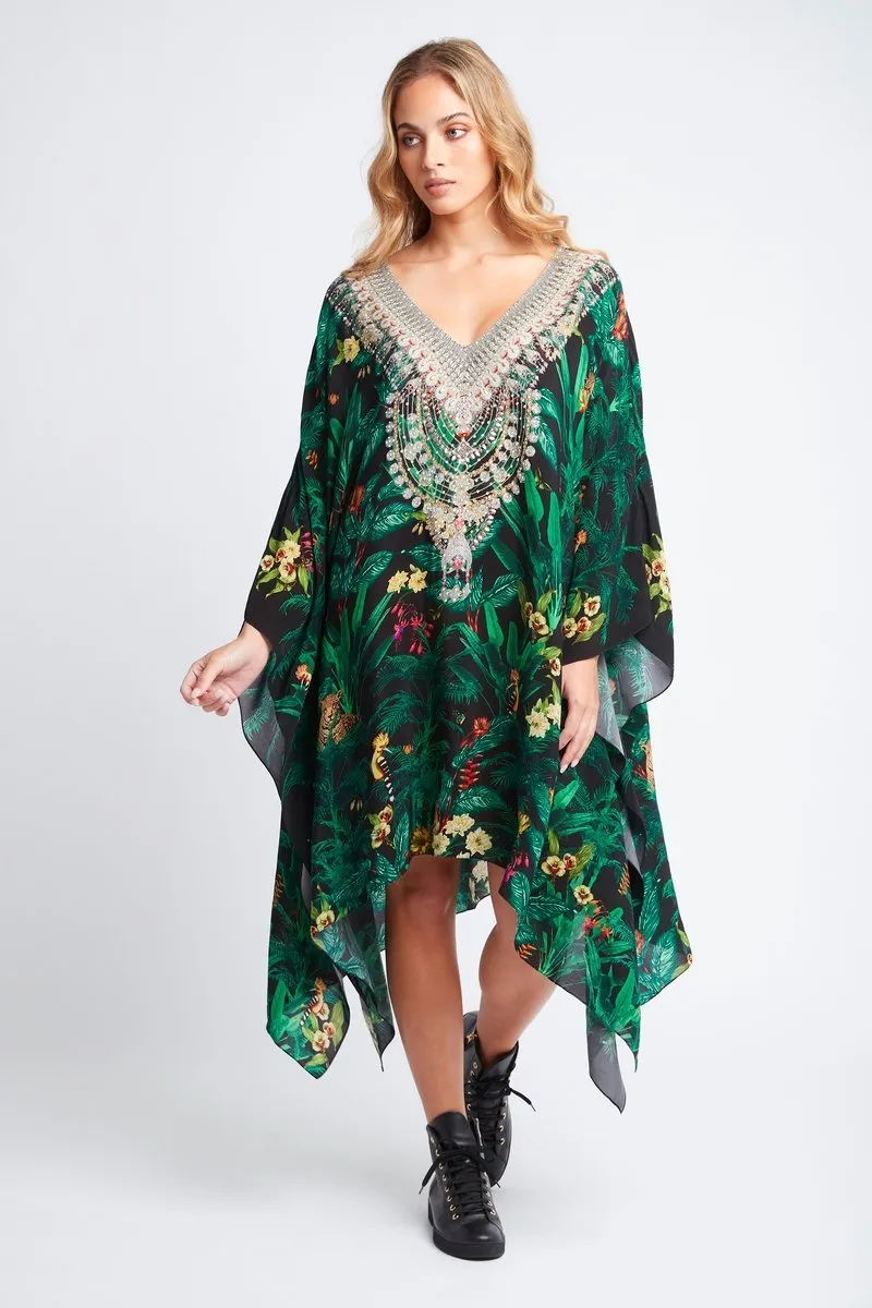 EMERALD QUEEN V-NECK SHORT KAFTAN W/O LACE UP sold by Czarina product image thumbnail 2