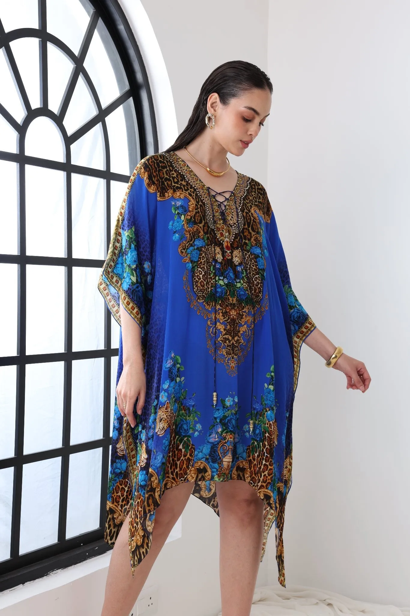 BLUE LEOPARDESS SHORT KAFTAN sold by Czarina product image thumbnail 4