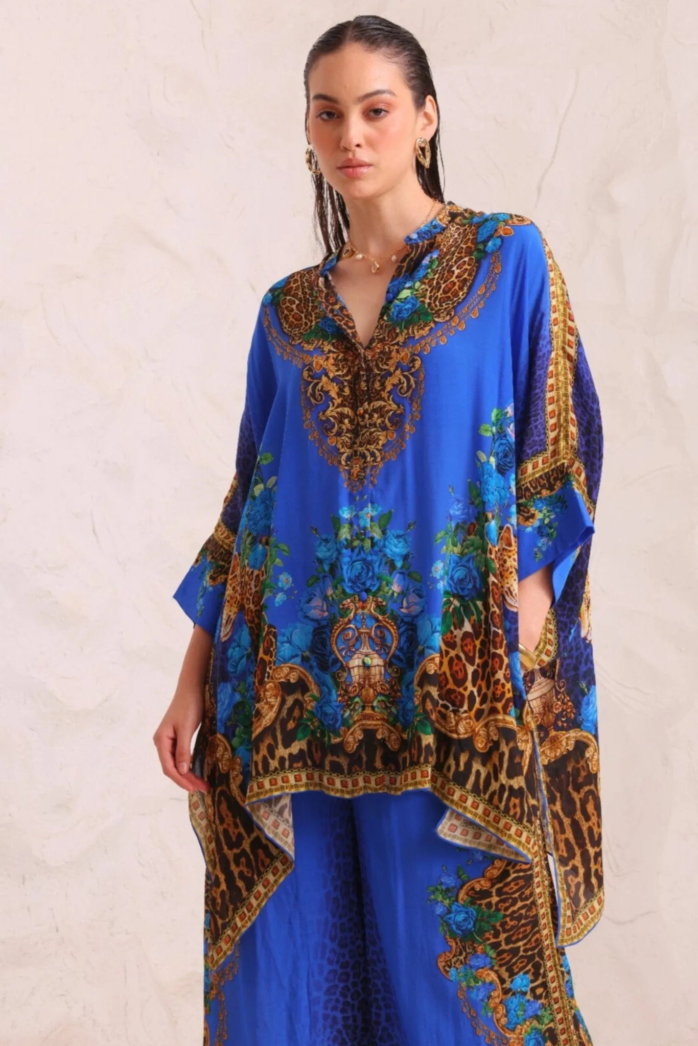 BLUE LEOPARDESS KAFTAN TOP W SLEEVES sold by Czarina product image thumbnail 2