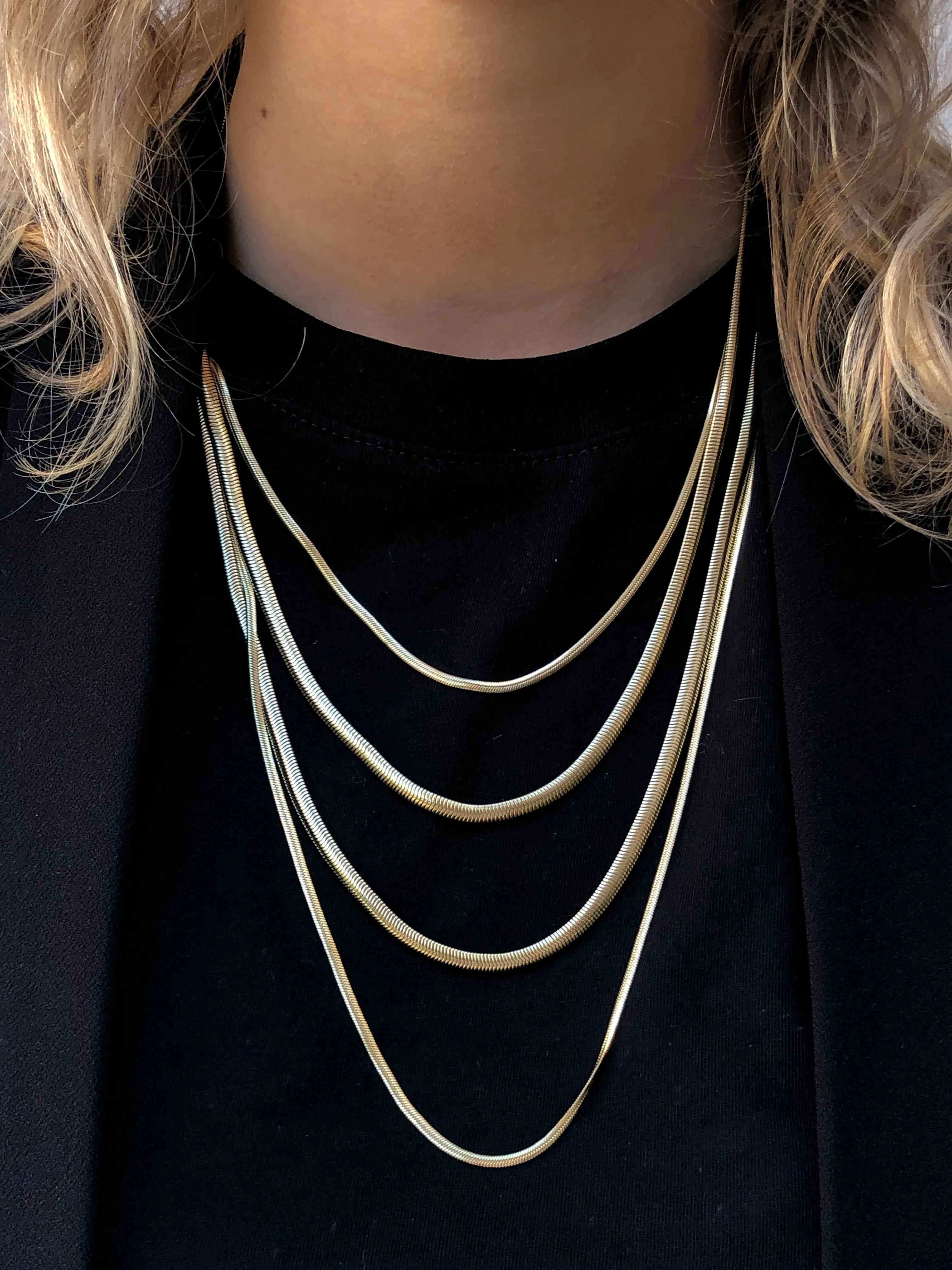 SNAKE CHAIN NECKLACE EXTRA THIN GOLD 65 CM sold by DARK Department product image thumbnail 3